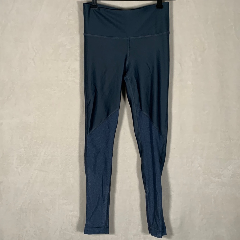 Under Armour compression leggings. Size Small